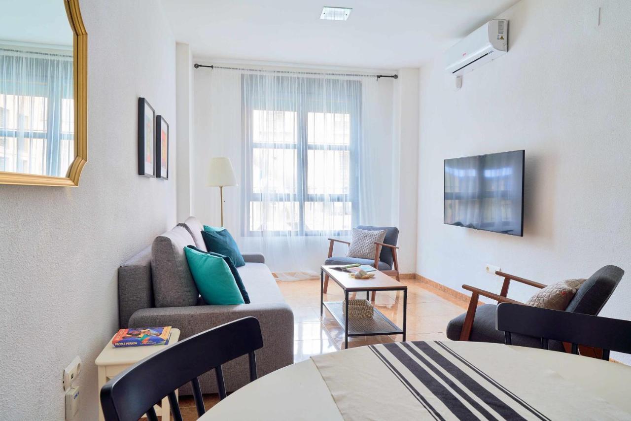 Under The Olive Trees In Historic Center Of Appartement