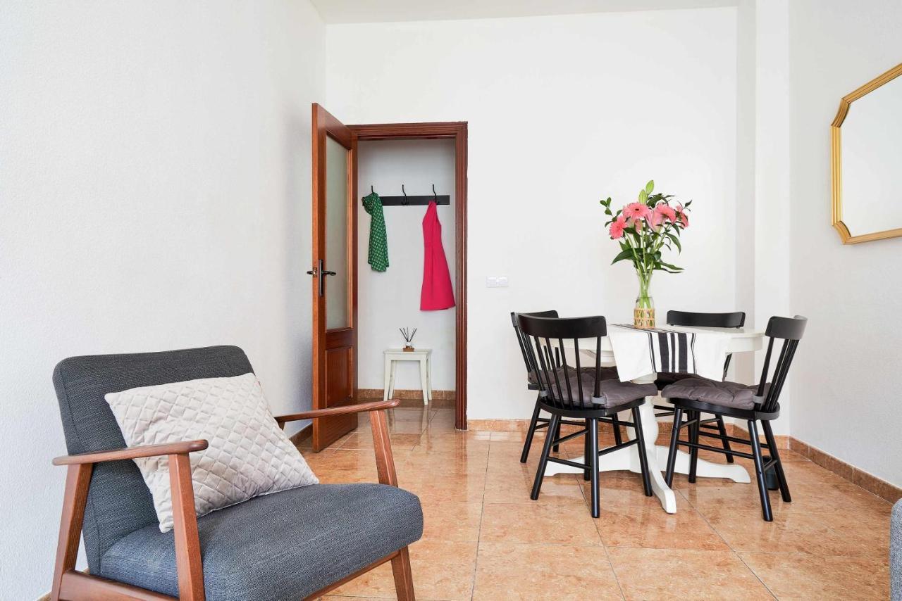 Apartment Under The Olive Trees In Historic Center Of Málaga